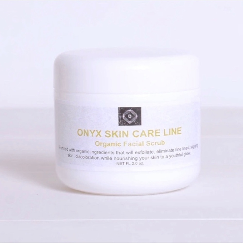 Anti-Aging Facial Scrub - Women & Men - 100% Organic
